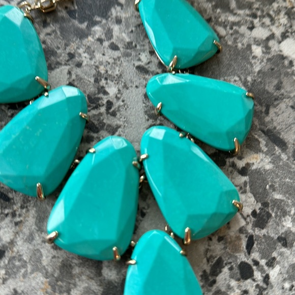 Kendra Scott, Harlow, retired, comes with box and pouch. Great condition. - Picture 5 of 7